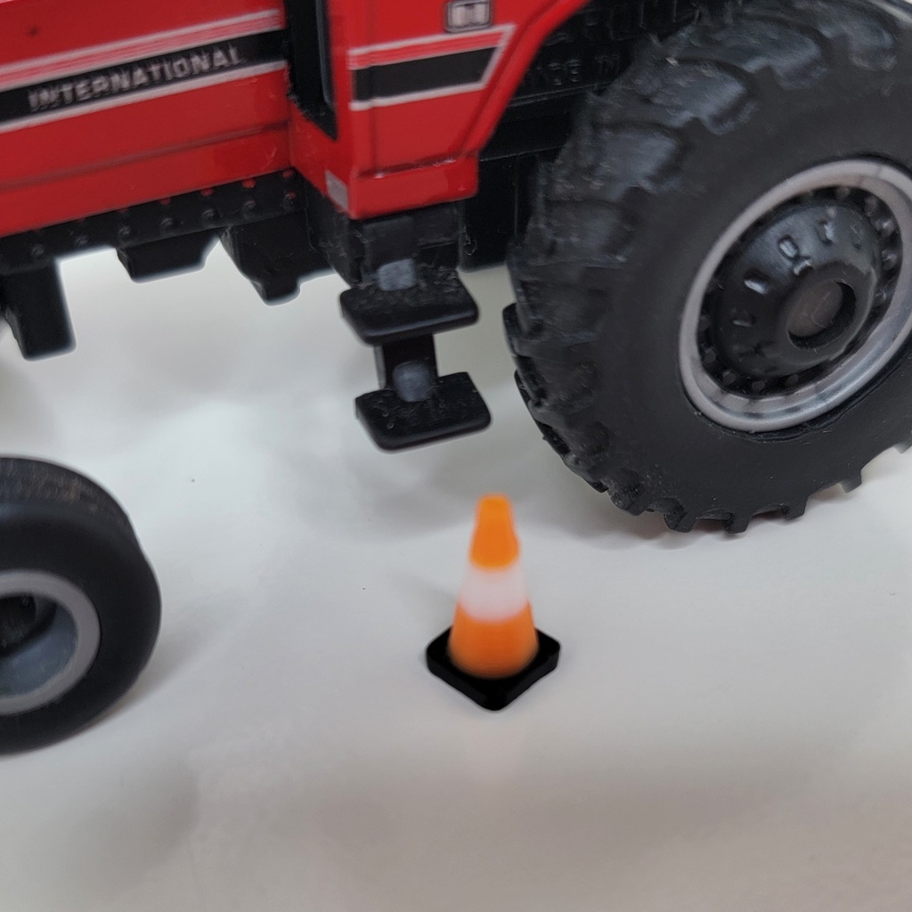 1/64 Construction Traffic Cones, Each - MVT60002-001-064